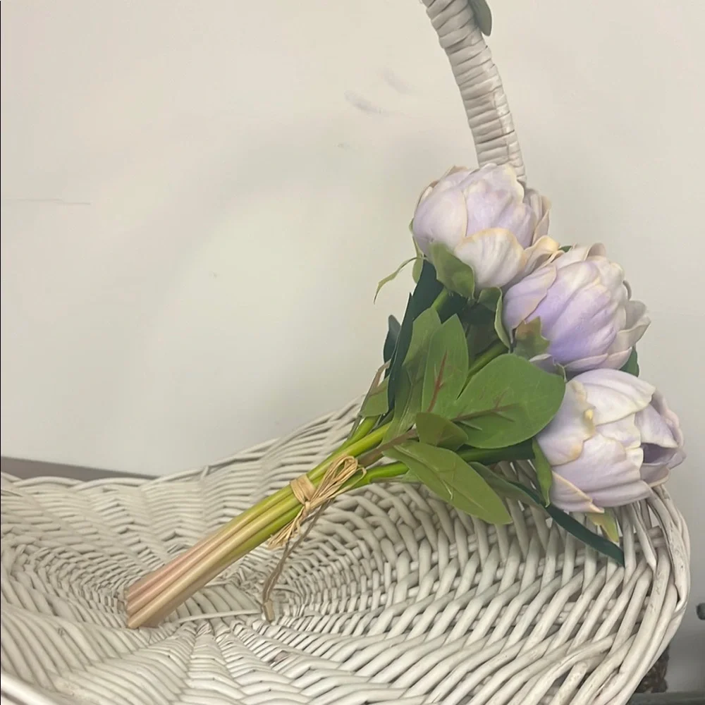 Elegant Lavender Faux Flower Bouquet